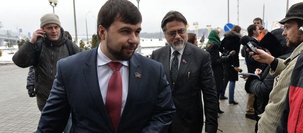 Представитель ЛНР Владислав Дейнего и представитель ДНР Денис Пушилин в Минске - Sputnik Беларусь