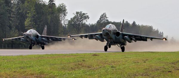 Самолеты Су-25 белорусских ВВС - Sputnik Беларусь