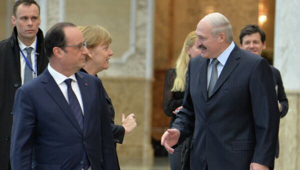 Франсуа Олланд, Ангела Меркель и Александр Лукашенко - Sputnik Беларусь