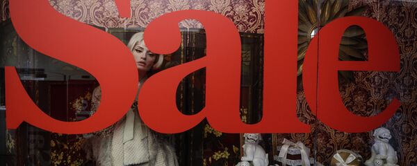 Зимние распродажи, архивное фото - Sputnik Беларусь