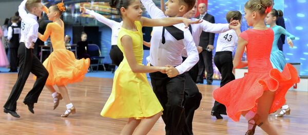 На танцевальном паркете турнира - Sputnik Беларусь