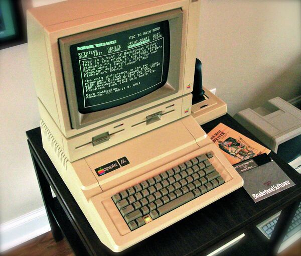 Apple II - Sputnik Беларусь