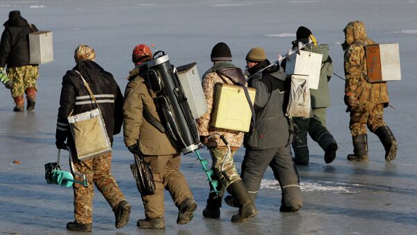 Рыбаки на льду - Sputnik Беларусь
