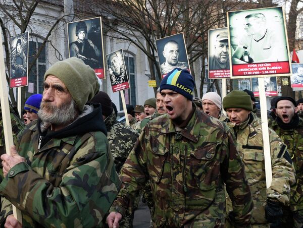 Марш правды в Киеве, во время которого были задержаны российские журналисты - Sputnik Беларусь
