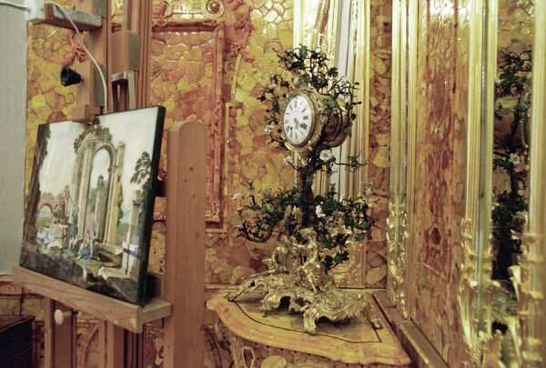 Восточный угол Янтарной комнаты Восточный угол Янтарной комнаты - Sputnik Беларусь