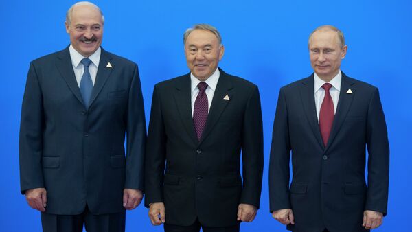 Александр Лукашенко, Владимир Путин и Нурсултан Назарбаев - Sputnik Беларусь