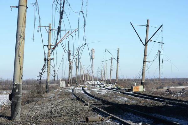 Разрушенные железнодорожные пути, Украина - Sputnik Беларусь