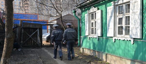 Милиционеры, проводившие выселение семьи Брель - Sputnik Беларусь