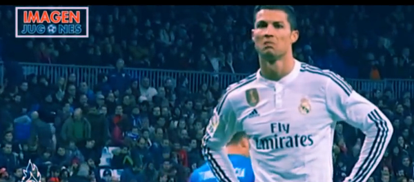 Криштиану Роналду в матче против Леванте оскорбляет болельщиков своей команды Криштиану Роналду в матче против Леванте оскорбляет болельщиков своей команды - Sputnik Беларусь