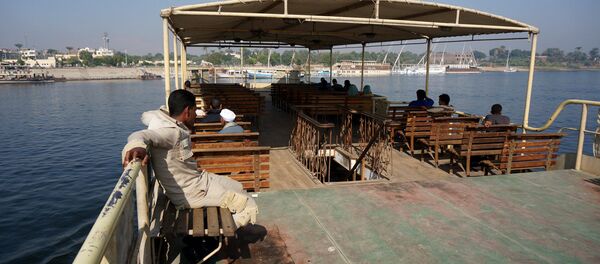 Муниципальный паром в Луксоре - Sputnik Беларусь