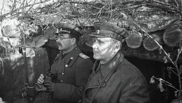 Командующий 2-м Украинским фронтом Маршал Советского Союза Иван Степанович Конев (справа) - Sputnik Беларусь