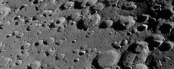 6 тысяч километров над Луной – эксклюзивные кадры минских астрономов - Sputnik Беларусь