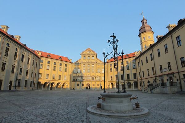 Национальный историко-культурный музей-заповедник Несвиж Национальный историко-культурный музей-заповедник Несвиж - Sputnik Беларусь