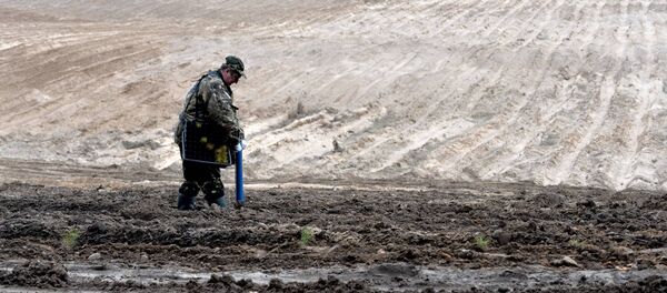 Субботник Совмина в Узденском районе - Sputnik Беларусь