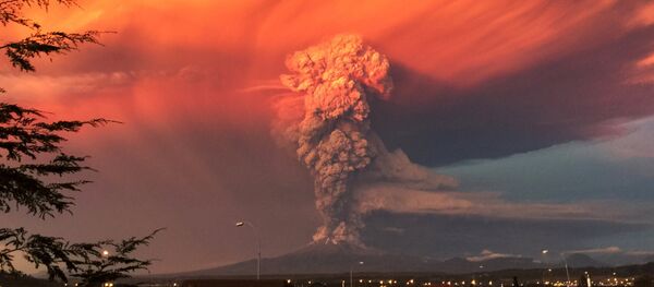 Извержение вулкана Кальбуко в Чили - Sputnik Беларусь