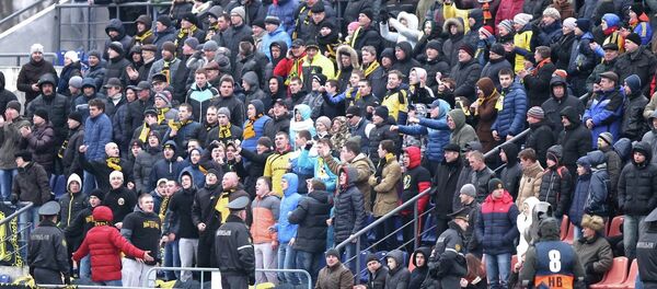 Болельщики на матче Суперкубка Беларуси по футболу Шахтер (Солигорск) - БАТЭ (Борисов) - Sputnik Беларусь