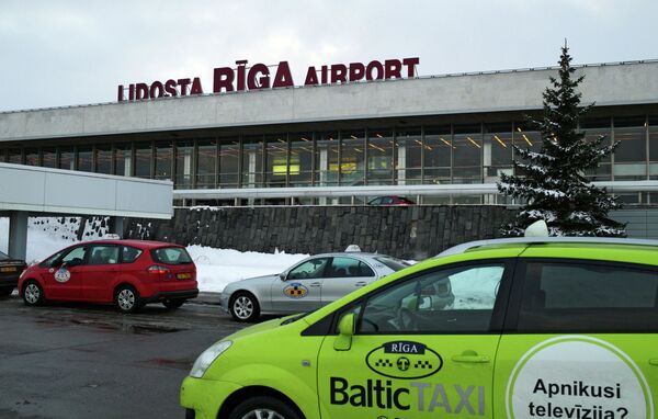 Здание международного аэропорта Риги (архивное фото) - Sputnik Беларусь