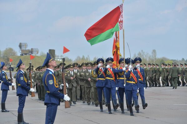 Официальная церемония передачи Беларуси четырех российских учебно-боевых самолетов Як-130 - Sputnik Беларусь