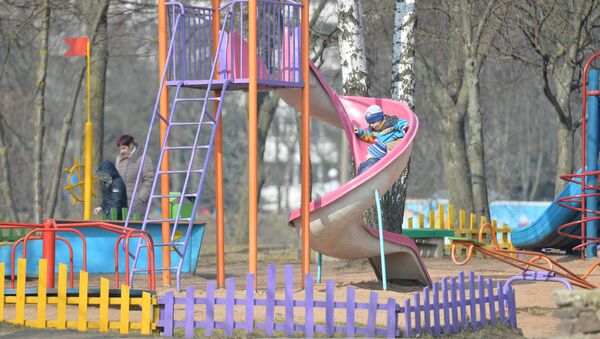 Детская площадка в Минске - Sputnik Беларусь