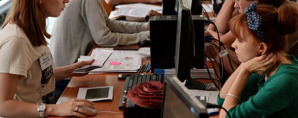 Падача дакументаў на ЦТ - Sputnik Беларусь