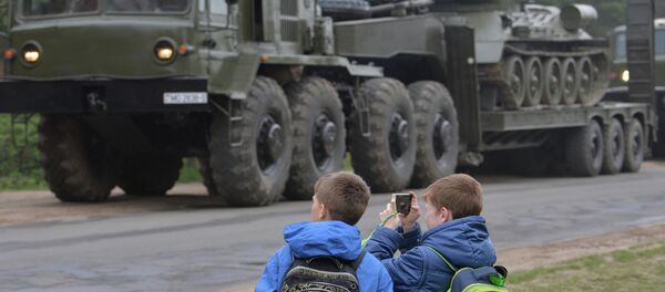 Рух на МКАД пачнуць абмяжоўваць з 14 мая з-за падрыхтоўкі да параду - Sputnik Беларусь