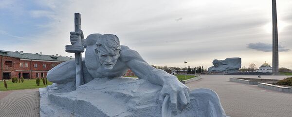 Скульптурная композиция Жажда - Sputnik Беларусь