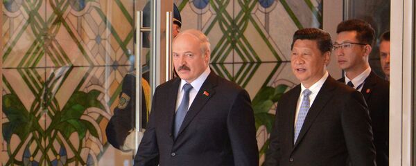 Президент Беларуси Александр Лукашенко и председатель КНР Си Цзиньпин - Sputnik Беларусь