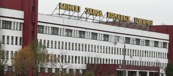Здание завода ОАО Минский завод колесных тягачей - Sputnik Беларусь