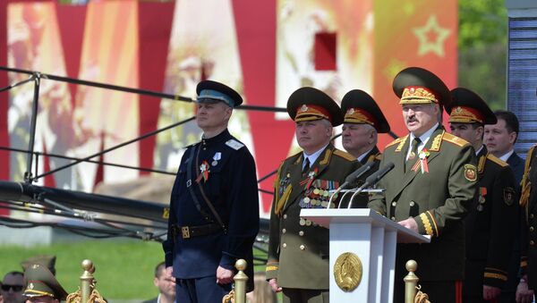 Министр внутренних дел Беларуси Игорь Шуневич на параде - Sputnik Беларусь