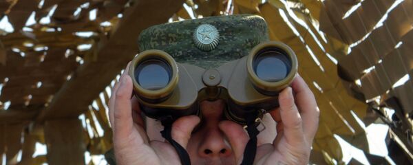 Вайсковец падчас вучэнняў - Sputnik Беларусь