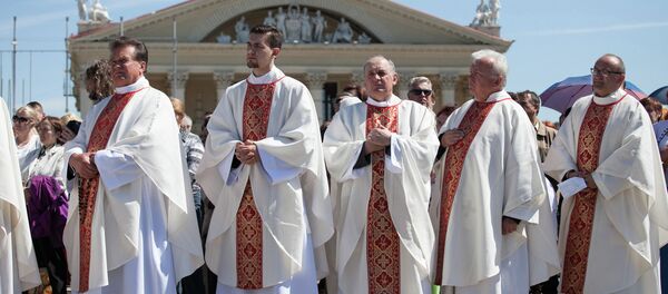 Католические священники, архивное фото - Sputnik Беларусь
