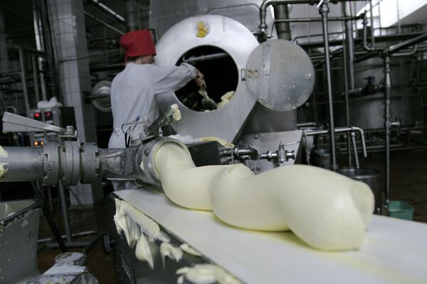Участок выработки сливочного масла на предприятии ОАО Савушкин продукт (архивное фото) - Sputnik Беларусь