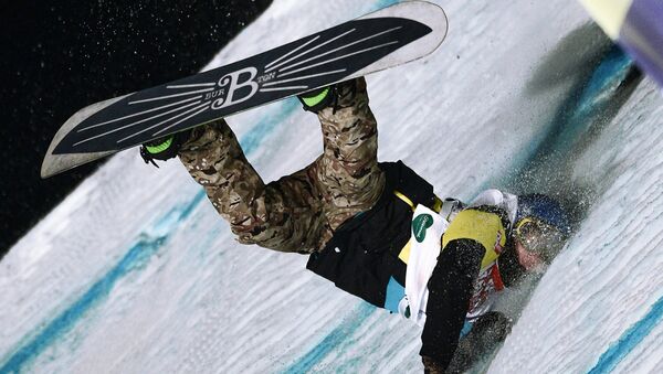 Финал соревнований в дисциплине биг-эйр по сноуборду среди мужчин на чемпионате мира в австрийском Крайшберге - Sputnik Беларусь