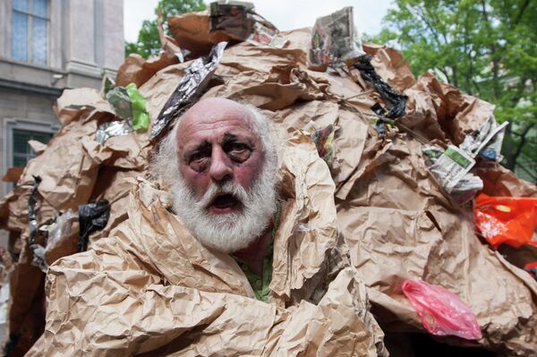 Показ выставки Михаил Шемякин. Тротуары Парижа в Петербурге - Sputnik Беларусь