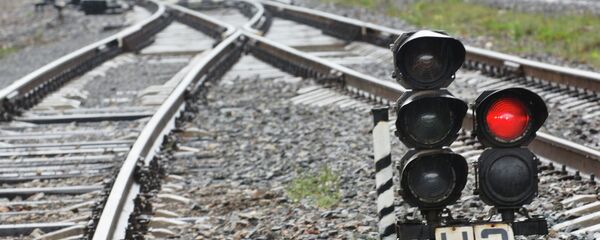 Железнодорожный светофор Железнодорожный светофор - Sputnik Беларусь