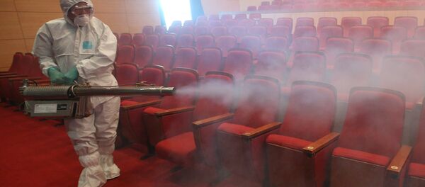 Дэзынфекцыя кінатэатра ў Паўднёвай Карэі Дэзынфекцыя кінатэатра ў Паўднёвай Карэі - Sputnik Беларусь