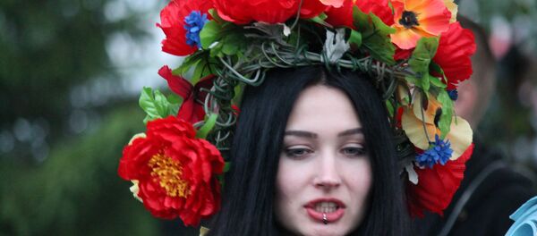 На фестывалі Купальскае кола На фестывалі Купальскае кола - Sputnik Беларусь