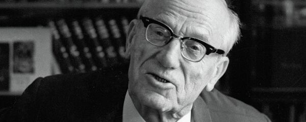 Пятрусь Броўка - Sputnik Беларусь