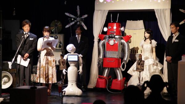 Покуда ржавчина не разлучит их: первая в мире свадьба роботов прошла в Токио - Sputnik Беларусь