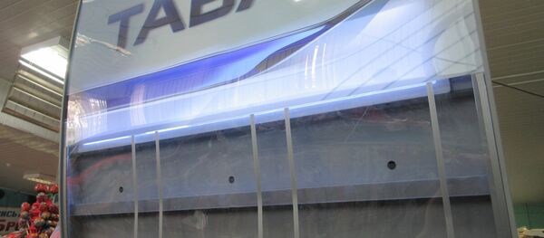 Бокс для сигарет в магазине - Sputnik Беларусь