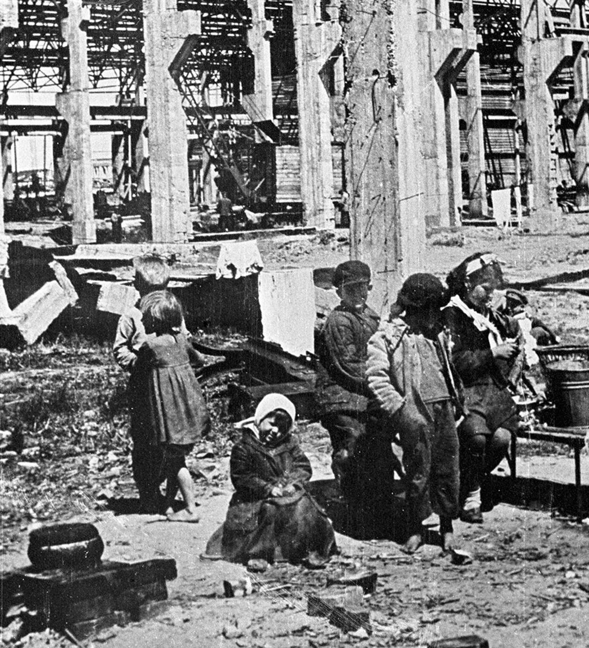 Захват минска. Разрушенный Минск 1941. Оккупированный Минск 1943.
