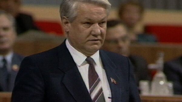 Борис Ельцин заявляет о своем выходе из КПСС. Съемки 1990 года - Sputnik Беларусь
