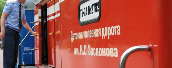 Машинист поезда детской железной дороги им. К.Заслонова - Sputnik Беларусь