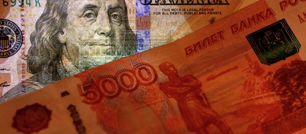 Денежные купюры США и России Денежные купюры США и России - Sputnik Беларусь