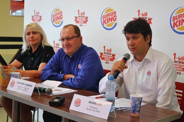 Руководство Burger King на пресс-конференции в Минске - Sputnik Беларусь