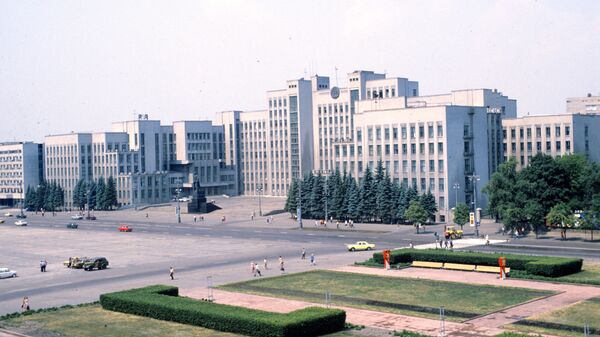 Дом правительства Белорусской ССР на площади имени Ленина - Sputnik Беларусь