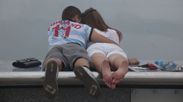 Влюбленные, фото для иллюстрации - Sputnik Беларусь