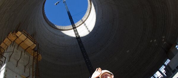 Рабочий на строительной площадке АЭС (Архивное фото) - Sputnik Беларусь