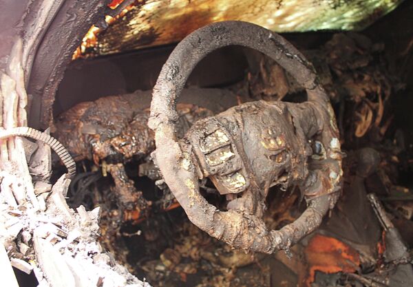 Автомашины миссии ОБСЕ сгорели в Донецке - Sputnik Беларусь