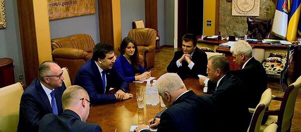 Глава МИД Беларуси Владимир Макей провел переговоры с председателем Одесской областной государственной администрации Михаилом Саакашвили - Sputnik Беларусь